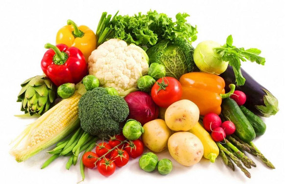 Chế độ ăn nhiều rau xanh, trái cây góp phần cải thiện triệu chứng bệnh lupus ban đỏ